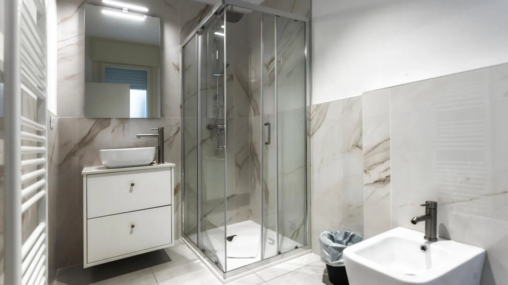 Dantis Rooms Ravenna 0*,  Italy